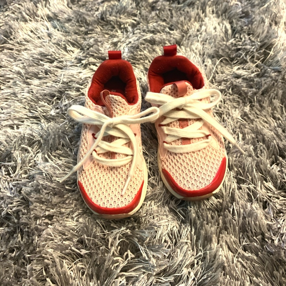 ZARA SNEAKERS